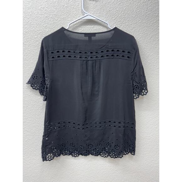 J Crew Blouse Women's Size 6 Black 100% Silk Embroidered Lasercut Shirt - Picture 2 of 5